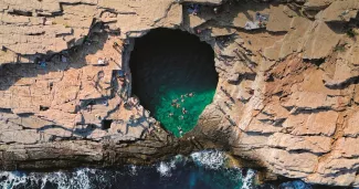 Au sud de Thasos, la lagune de Giola, la «larme d'Aphrodite».
Éric Martin pour «Le Figaro Magazine»