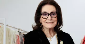 « Je suis toujours très émue quand mes chansons sont associées à des images, que ce soit dans un film ou une série », a réagi Nana Mouskouri. JOEL SAGET / AFP