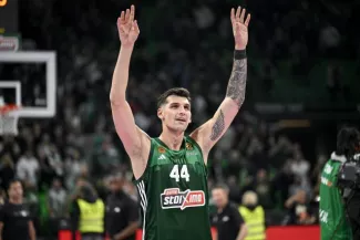 Le Panathinaïkos prend l'avantage dans son quart de finale de l'Euroligue contre l'Efes Istanbul.
