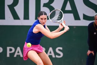 Elsa Jacquemot s'est qualifiée au deuxième tour de Roland-Garros. (P. Lahalle//L'Équipe)