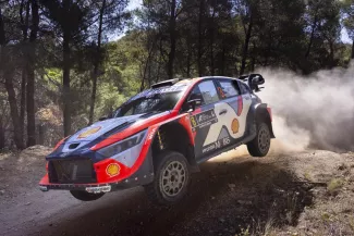 Ott Tänak a été régulier vendredi en Grèce. (B. Baudin/Hyundai Motorsport/Austral)