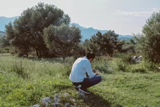 Droit d’asile : en Grèce, « on est passé du modèle de jungle à un modèle carcéral ».