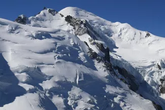 L'alpiniste a chuté dans le massif du Mont-Blanc. (Alnouche/Presse Sports)