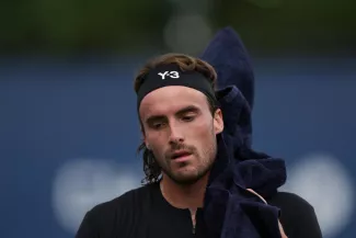 Stefanos Tsitsipas ne jouera pas le Rolex Paris Masters. (A. Couvercelle/Presse Sports)