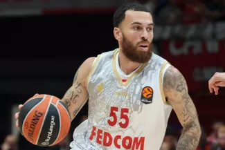 Mike James de Monaco