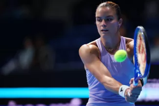 Maria Sakkari a bien lancé la Grèce en dominant Naomi Osaka. (Y. Osada/Presse Sports)