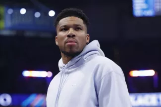 Giannis Antetokounmpo n'a finalement pas bougé du Wisconsin. (A. Adams/Reuters)