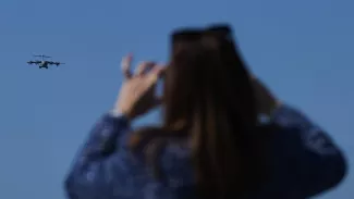 Un bateau de transport arrive à la base britannique d'Akrotiri -  Tous droits réservés  AP Photo