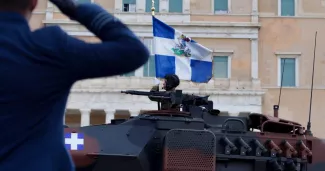 Parade militaire le jour de la fête nationale de l'indépendance grecque, à Athènes, le 25 mars 2026.