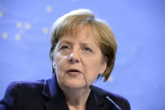 L'Allemagne envisagerait à nouveau la sortie de la Grèce de la zone euro La chancelière allemande Angela Merkel le 18 décembre 2014 à Bruxelles. | AFP/THIERRY CHARLIER