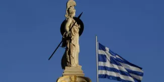 La Grèce risque-t-elle à nouveau de sortir de la zone euro ? Stelios Parasyris, un berger crétois, devrait à lui tout seul pas moins de 10,8 millions d'euro à l'Etat, selon un journal grec. | REUTERS/YIORGOS KARAHALIS