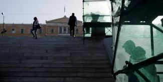 "Tsipras fait l'expérience du réalisme" "Tsipras fait l'expérience du réalisme".