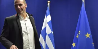 La Grèce réclame toujours une renégociation de sa dette Le ministre grec de l'économie Yanis Varoufakis, à Bruxelles, le 20 février.
