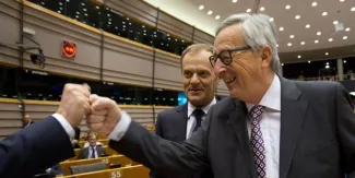 Grèce : retour à la normale et issue en vue, selon Juncker Grèce : retour à la normale et issue en vue, selon Juncker.