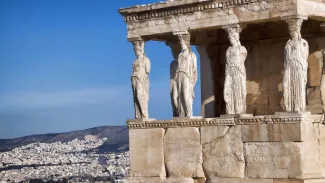 Grèce : pas d'accord en vue avant Pâques La Grèce et les trois «institutions» (UE, FMI, BCE) doivent s'accorder sur une liste de réformes. Crédits photo : 79492766/samott - Fotolia