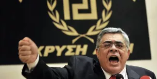 Grèce: le procès du parti néonazi Aube dorée suspendu Grèce: le procès du parti néonazi Aube dorée suspendu.