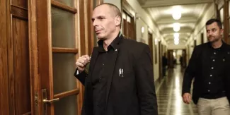 Yanis Varoufakis : "La Grèce peut s'en sortir sans un nouveau prêt" Yanis Varoufakis : "La Grèce peut s'en sortir sans un nouveau prêt".