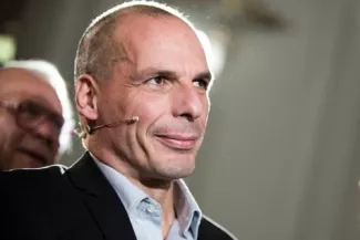 Dette grecque: Verhofstadt interpelle Varoufakis avec humour sur Twitter © Reporters