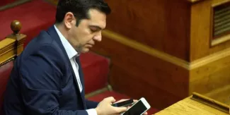 Tsipras: "Comment payer le FMI alors que les banques ont été menées à l'asphyxie ?" Tsipras: "Comment payer le FMI alors que les banques ont été menées à l'asphyxie ?".