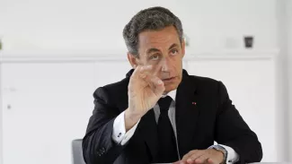 Sarkozy critique le «pronostic isolé» de Hollande sur la crise grecque Nicolas Sarkozy à Paris, le 5 mai 2015. Crédits photo : Jean-Christophe MARMARA/Le Figaro