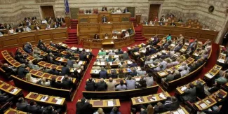 Grèce: le projet de loi sur les réformes réclamées par les créanciers soumis au Parlement Grèce: le projet de loi sur les réformes réclamées par les créanciers soumis au Parlement.