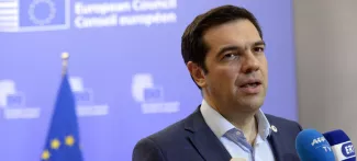 Grèce : l'Europe s'inquiète d'une facture de 100 milliards Alexis Tsipras, lundi, à Bruxelles. Crédits photo : THIERRY CHARLIER/AFP