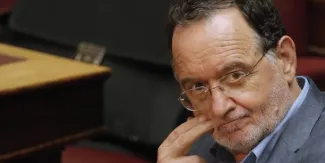 Grèce: la droite échoue à former un gouvernement Aprés l'échec des conservateurs, l'ancien ministre de l'Énergie a trois jours pour former son gouvernement. Panagiotis Lafazanis a prévenu qu'il excluait toute entente avec quiconque soutient le nouveau plan de renflouement, à hauteur de 86 milliards d'euros. (Crédits : © Christian Hartmann / Reuters)