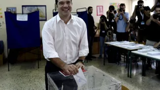 Les Grecs vont élire «un gouvernement de combat» Les Grecs vont élire «un gouvernement de combat».