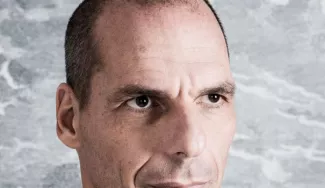 Yanis Varoufakis: "Le plan Juncker est une plaisanterie" Yanis Varoufakis: "Le plan Juncker est une plaisanterie".