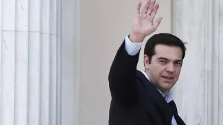 Tsipras défie les créanciers sur la réforme du système des retraites Tsipras défie les créanciers sur la réforme du système des retraites.