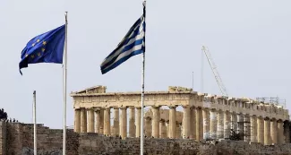 L'Eurogroupe se penche de nouveau sur le cas grec La question des finances hellènes devrait constituer le principal point des discussions entre les ministres des Finances de la zone euro, ce jeudi à Bruxelles - Dimitri Messinis/AP/SIPA