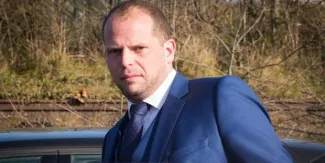 Theo Francken exige davantage de sécurité dans les hotspots sur les îles grecques.