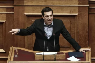 Aléxis Tsípras, au parlement grec, dimanche.


