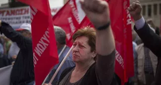 La Grèce et ses créanciers trouvent enfin un accord Lundi, des manifestations s'étaient tenues à Athènes, pour protester contre les coupes budgétaires.