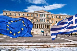 Eric Dor : "L'Eurogroupe n'apportera pas de solution durable à la Grèce" - Shutterstock


