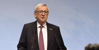 Dette: Juncker "rend hommage" aux Grecs pour "leur énorme effort".