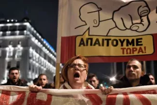 Manifestations en Grèce après le vote de nouvelles réformes Manifestations en Grèce après le vote de nouvelles réformes.