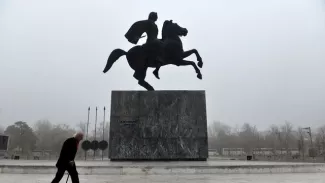 Grèce: la relance des négociations sur la Macédoine rallume les passions La statue d'Alexandre le Grand à Tessalonique en Grèce le 17 janvier 2018
