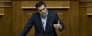 Avant d'en arriver là, le premier ministre Alexis Tsipras a fait voter de nombreuses réformes d'austérité./AP/Giannis Papanikos © Giannis Papanikos


