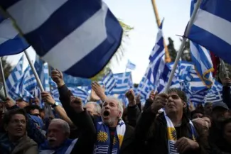 Grèce : manifestation à Athènes pour que la Macédoine abandonne son nom.