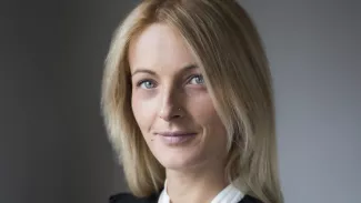 Andrea Marcolongo, l'Italienne qui fait aimer les Grecs Andrea Marcolongo, l'Italienne qui fait aimer les Grecs.