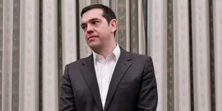 Grèce : Tsipras donne un coup de balai et resserre les rangs Grèce : Tsipras donne un coup de balai et resserre les rangs.