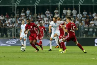 Foot - Transferts : Reims négocie avec Alaixys Romao (Olympiakos) Alaixys Romao sous le maillot de l'Olympiakos. (Presse Sports)