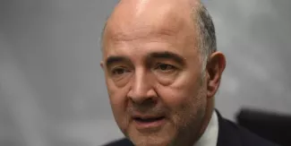 "La crise grecque a été d'une profondeur, d'une durée, d'une dureté absolument sans précédent, donc il va falloir surveiller ses engagements d'un peu plus près", a estimé Pierre Moscovici.@ Eitan ABRAMOVICH / AFP


