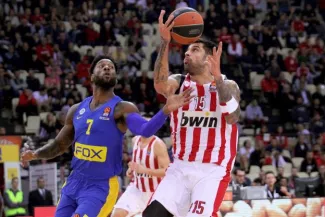 Basket - Euroligue : l'Olympiakos facile face au Maccabi Tel Aviv Basket - Euroligue : l'Olympiakos facile face au Maccabi Tel Aviv.