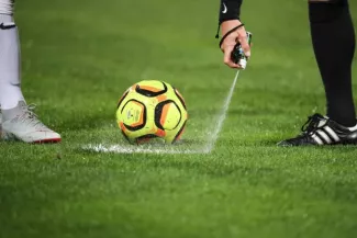 Football Leaks : faux arbitres et vrais matches truqués à Chypre Football Leaks : faux arbitres et vrais matches truqués à Chypre.