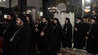 Grèce : l'Église fait plier le gouvernement Grèce : l'Église fait plier le gouvernement.