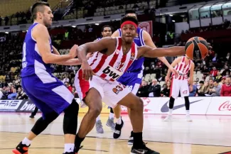 Basket - Euroligue : l'Olympiakos corrige Podgorica Basket - Euroligue : l'Olympiakos corrige Podgorica.