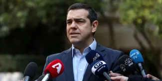 La Macédoine du Nord provoque une crise gouvernementale en Grèce La Macédoine du Nord provoque une crise gouvernementale en Grèce.