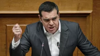 Grèce: débat acharné au Parlement sur le vote de confiance à Tsipras Grèce: débat acharné au Parlement sur le vote de confiance à Tsipras.